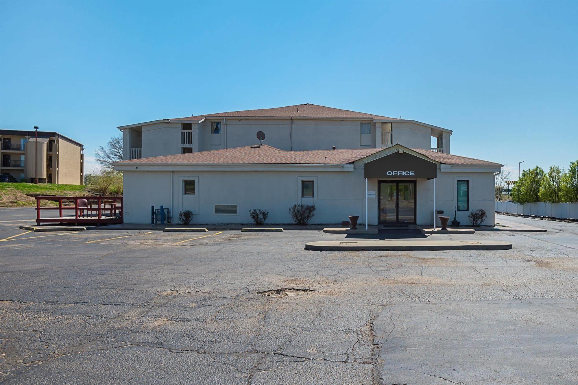 Motel 6-Blue Springs, Mo Exterior photo